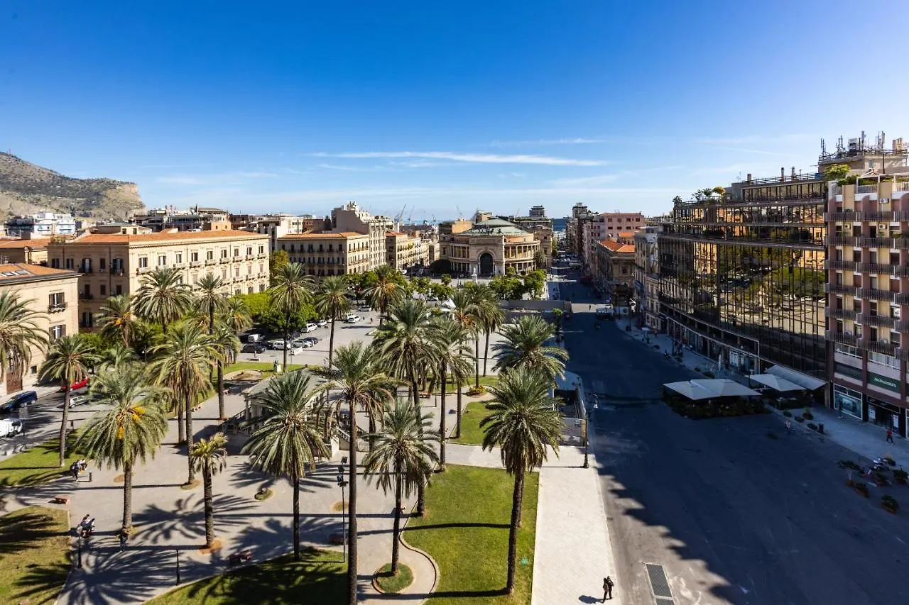 Politeama Rooftop Palermo 0*,  Italy